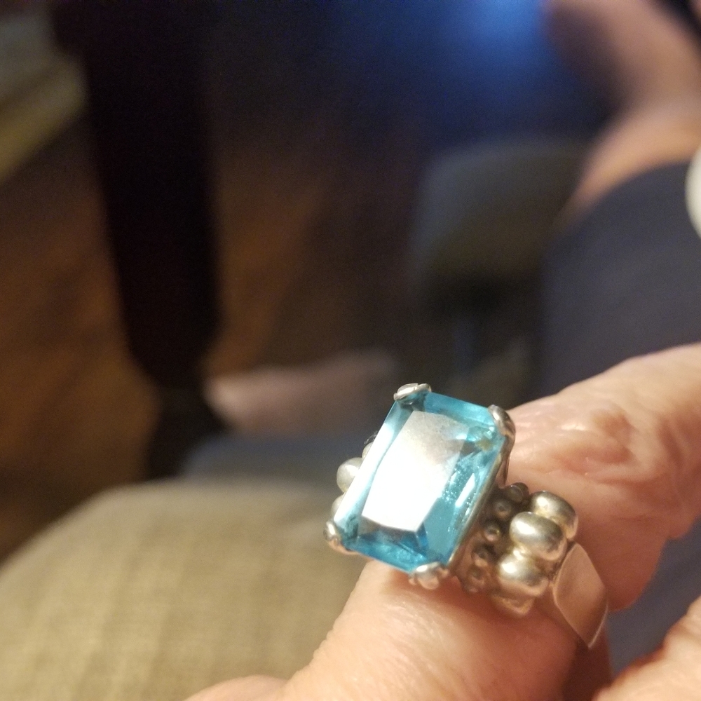 Silver ring - Picture 4 of 6